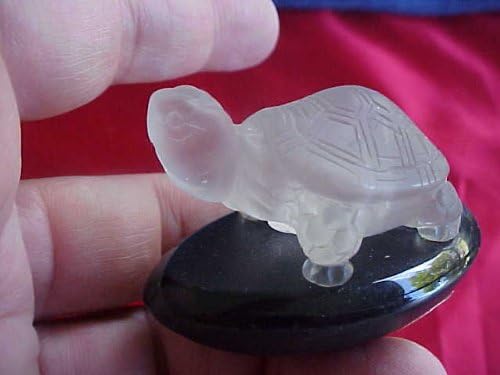 E2019 Gemqz Frosted Quartz Turtle w/Black Base !!!!