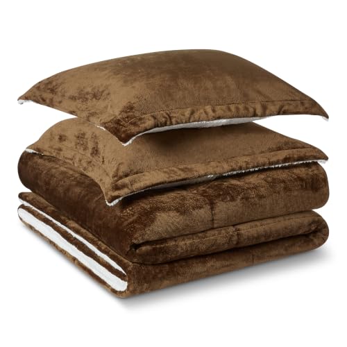 Amazon Basics Reversible Sherpa Comforter Set with Pillow Sham Soft Micromink and White Faux Sherpa Fleece Queen/Full Brown