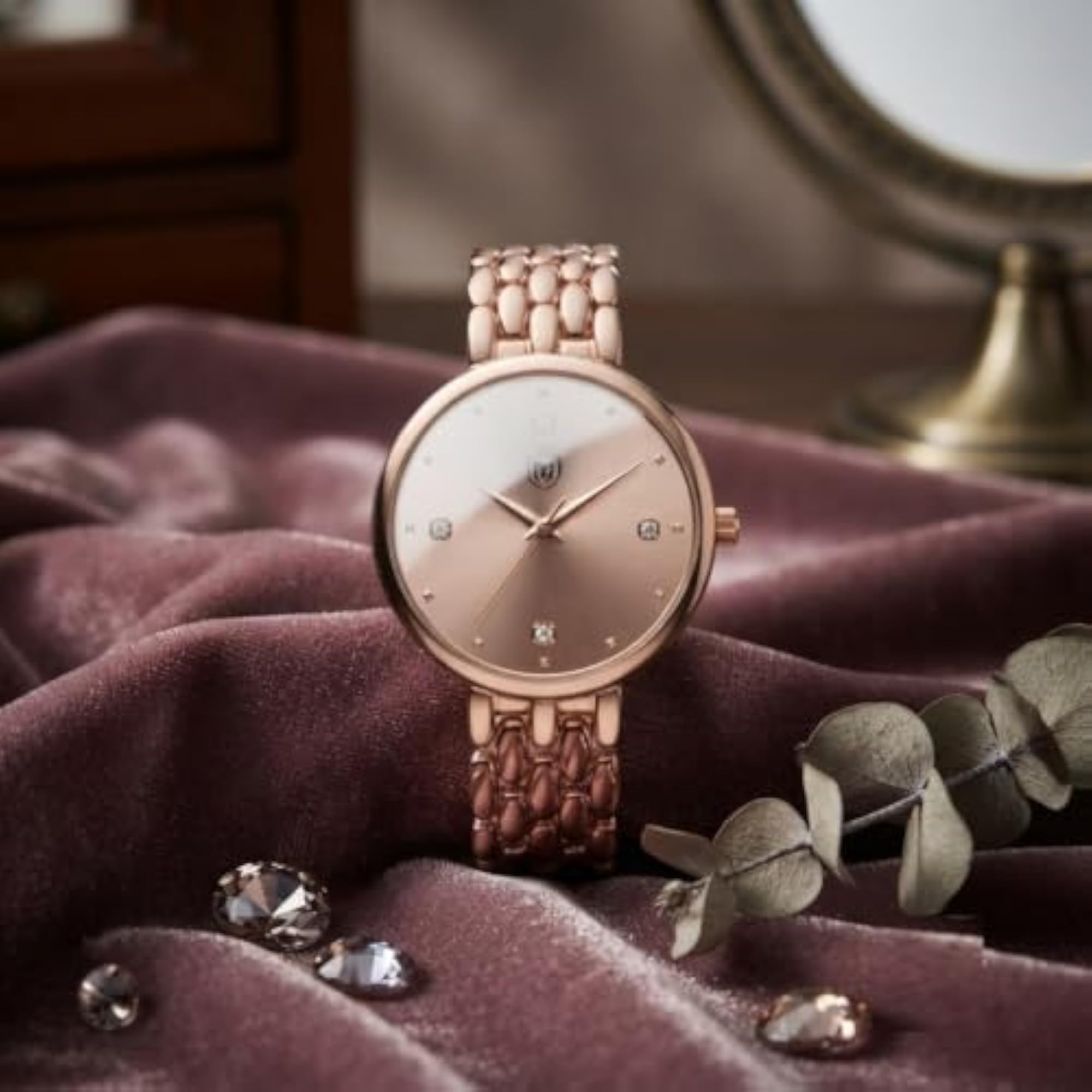 Women's Rose Gold Analog Watch, Elegant Metal Strap