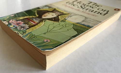 The House on the Strand 0140031642 Book Cover