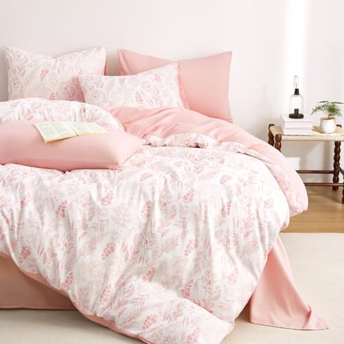 Wake In Cloud - Floral Comforter Set, Botanical Vintage Flower Coquette Cottagecore Aesthetic for Women Teen Girls, Soft Lightweight Dorm Bedding, 3 Pieces, Blush Pink, Full Size