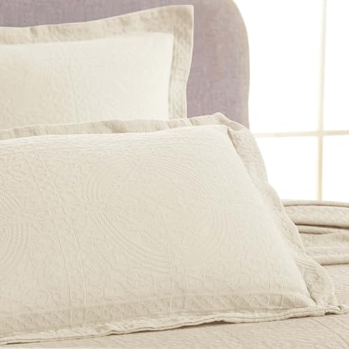 Superior Cotton Fleur De Lis Bedspread Set, Warm Blankets, All-Season Bedding, Bedroom Decor, Decorative Boho Medallion Coverlet, Includes 1 Bedspread, 1 Pillow Sham, Twin, Ivory