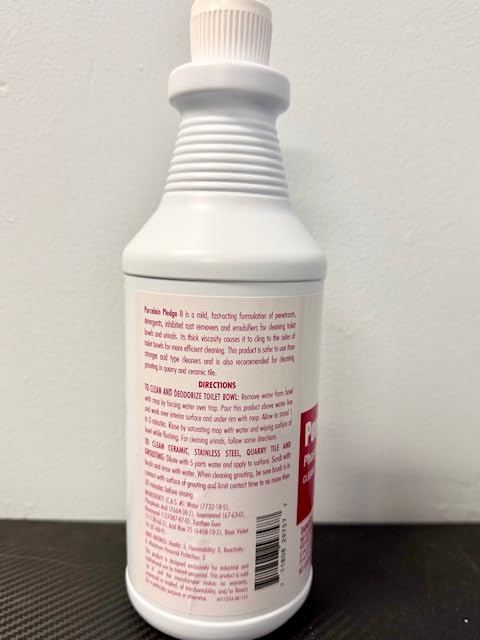 Comet Disinfecting Closed Loop Sanitizing Bathroom Cleaner, 1 Gallon - 3 per case.