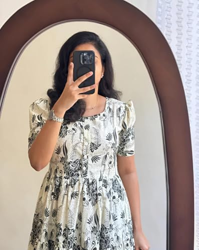 Image of Women's Pink Bandhani Print Tiered Maxi Dress, Short Sleeve, Square Neck, Cotton