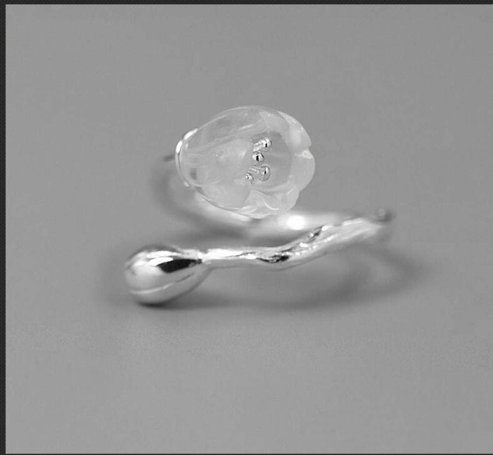 Bague ouverte fleur de cristal : le cadeau d'anniversaire idéal - 7