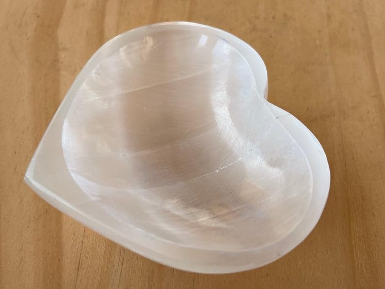 GAF TREASURES Selenite Heart Bowl, Gemstone Carved Selenite Crystal, Meditation Bowl, Reiki Bowl, Jewelry Holder, Crown Chakra, Cleansing, Charging, Healing (4")