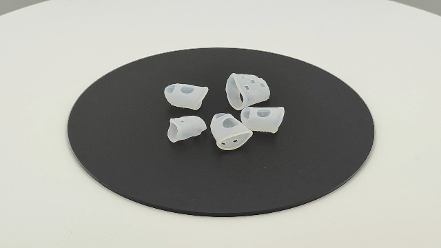 Doigts à coudre antidérapants manchons de couverture de doigt Silicone guitare p