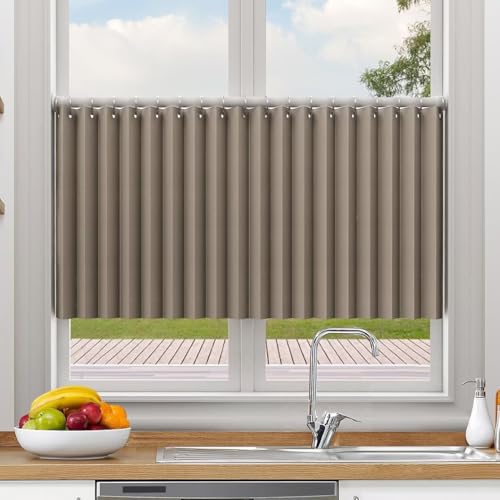 GMUMU カフェカーテン 1級 遮光カーテン 幅90cm 丈80cm 1枚組 小窓用 遮熱 断熱 遮像 目隠し 無地 UVカット 防寒 保温 省エネ 間仕切り 形態安定 形状記憶 厚手 キッチン お風呂 浴室 トレイ 子供部屋 廊下 洗える ライトブラウ