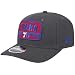 New Era Philadelphia 76ers 9SEVENTY チーム エレベーテッドパッチ スナップバックキャップ、調節可能な帽子 グラファイト