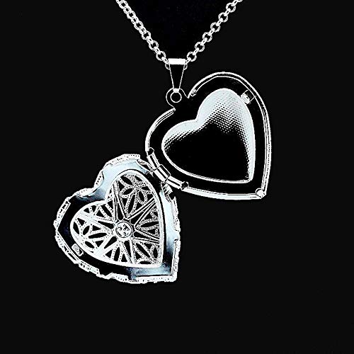 Colar Relicário Coração Folheado a Ródio Médio Vazado