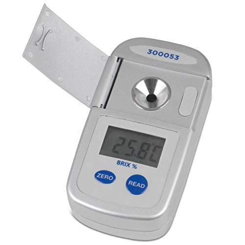 Sper Scientific 300053 Refractometer showing a Brix reading of 25.8