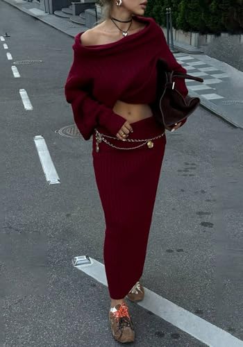 Ensemble pull col bateau et jupe longue moulante en maille douce