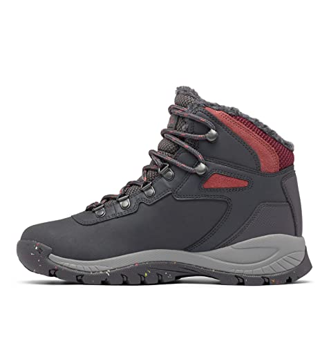 Columbia Newton Ridge Tênis feminino impermeável Omni-Heat II para caminhada, Cinza escuro/beterraba