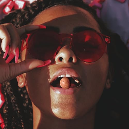 P-STASH Haselnuss weiße Schokolade mit Himbeere, Edle Haselnüsse 3x60g, fettfreie Trommelröstung, Nussmischung mit einzigartigen Gewürzkombinationen, Premium Nuts made in Berlin