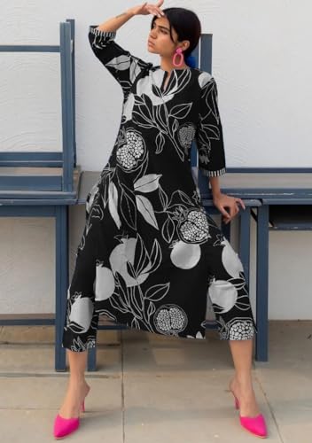 Image of GoSriKi Women's Cotton Blend Straight Printed Kurta with Pant