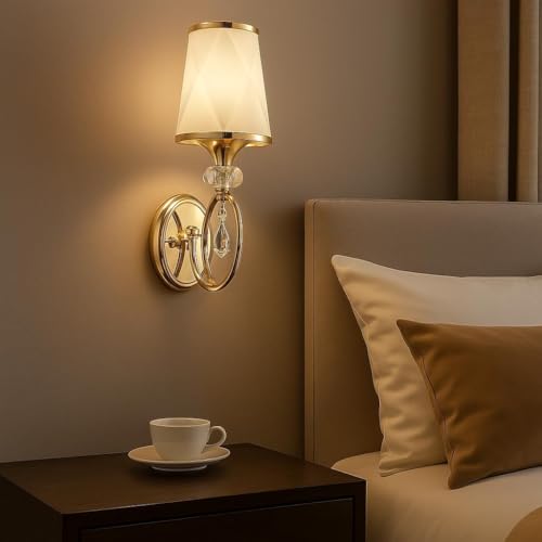 TEKHOME Applique da Parete Classica con Paralume in Tessuto, Stile Americano a Candelabro, Attacco E14, Struttura in Metallo Dorato, Lampada da Parete per Camera da Letto, Soggiorno e Corridoio E18