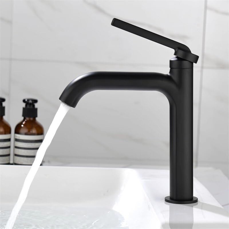 Mitigeur de lavabo en laiton massif doré brossé pour salle de bain chic