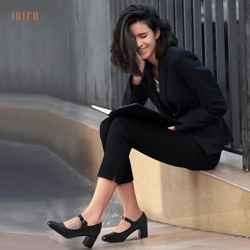 IDIFU IN3 Mary Jane Pumps Closed Toe Low Short Chunky Block Dress Shoes for Women Wedding Bridal Flight Attendant Heels Formal Cute Round Toe Vintage Small Thick Pumps Heels with Round Buckle2