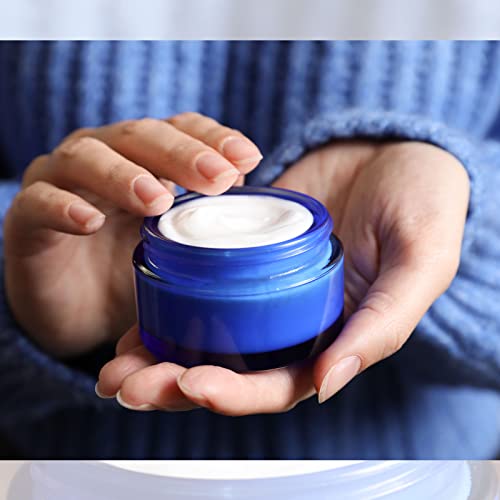 Lil Ray 1 oz Round Cobalt Blue Glass Jar with Inner Liners and Gold Lid (24pcs) by Lil Ray - Image 4