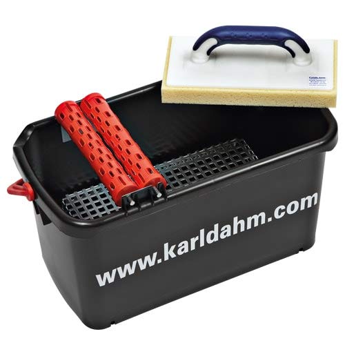 Karl Dahm Kit de lavage spécial pour carrelage I Outil de carreleur avec seau de 23 litres + 2 rouleaux de lavage à picots et planche éponge 12 x 28 cm – 11433