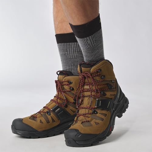 Image of Salomon Men's Quest 4 Gore-Tex Hiking Boots