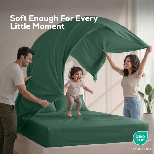 Image of Utopia Bedding Queen Size Sheet Set - 4 Piece Bed Sheets, Soft and Breathable Microfiber, Includes 1 Fitted Sheet, 1 Flat Sheet and 2 Pillowcases - Oeko Tex (Emerald Green)