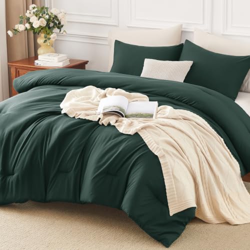 Image of HIMEET Queen Comforter Set, 3 Pieces with 2 Pillowcases, Forest Green