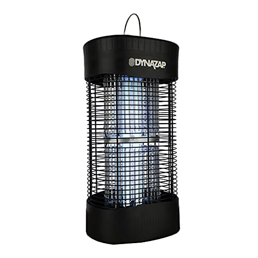 DynaZap DZ30200SR Outdoor Electronic Bug Zapper and Flying Insect Killer - All Weather Electric Mosquito Zapper Protects up to 1 Acre