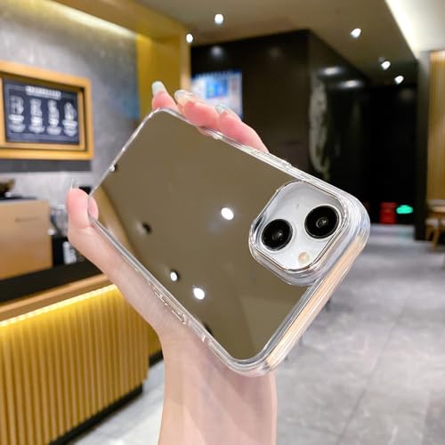 Coque miroir iPhone 13 tendance argent pour des retouches maquillage rapides