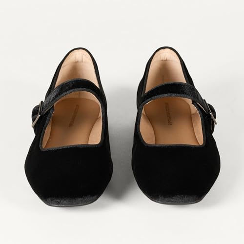 Image of Amazon Essentials Women's Velvet Mary Jane Ballet Flat with Buckle Strap