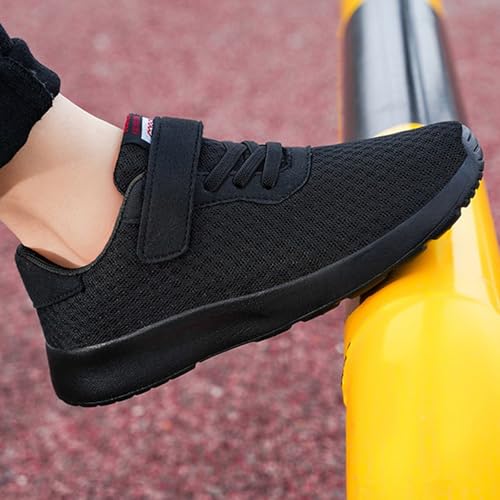 Boys Girls Tennis Shoes Lightweight Non-Slip Running Shoes Unisex Breathable Slip on Sneakers Walking Sports Sneakers2