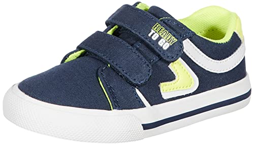 Chaussures Chicco bleu finis les lacets défaits avec les scratchs