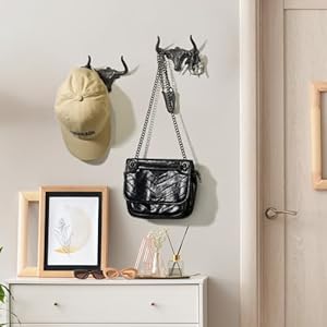 Cast Iron Hooks Wall Mount 2 Pack Outdoor Western Decorative Wall Hooks Heavy Duty Towel Hooks for Bathroom Entryway Closet Cow Bull Animal Hooks Wall Decor, Antique Rust Cast Iron Hooks Wall Mount 2 Pack Outdoor Western Decorative Wall Hooks Heavy Duty Towel Hooks for Bathroom Entryway Closet Cow Bull Animal Hooks Wall Decor Antique Rust