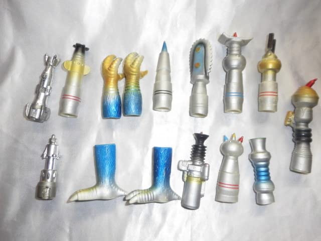 Amazon.co.jp: 当時物 旧タカラ 変身サイボーグ 武器セット パーツ 15