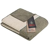 Ibena Austin Kuscheldecke 150x200 cm - grüne Decke, Leicht zu pflegene & kuschelweiche Baumwollmischung