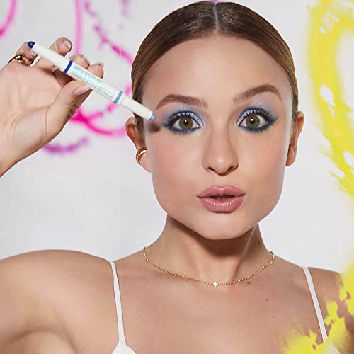 Sombra em Bastão Dupla Azul Claro e Azul Marinho Larissa Manoela By Océane - Duo Eyeshadow Stick Ult