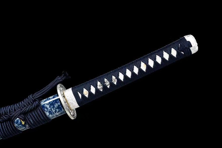 竜-長手の高級指揮刀 武具 刀装具 日本刀 模造刀 居合刀（竜王斬骨刀 