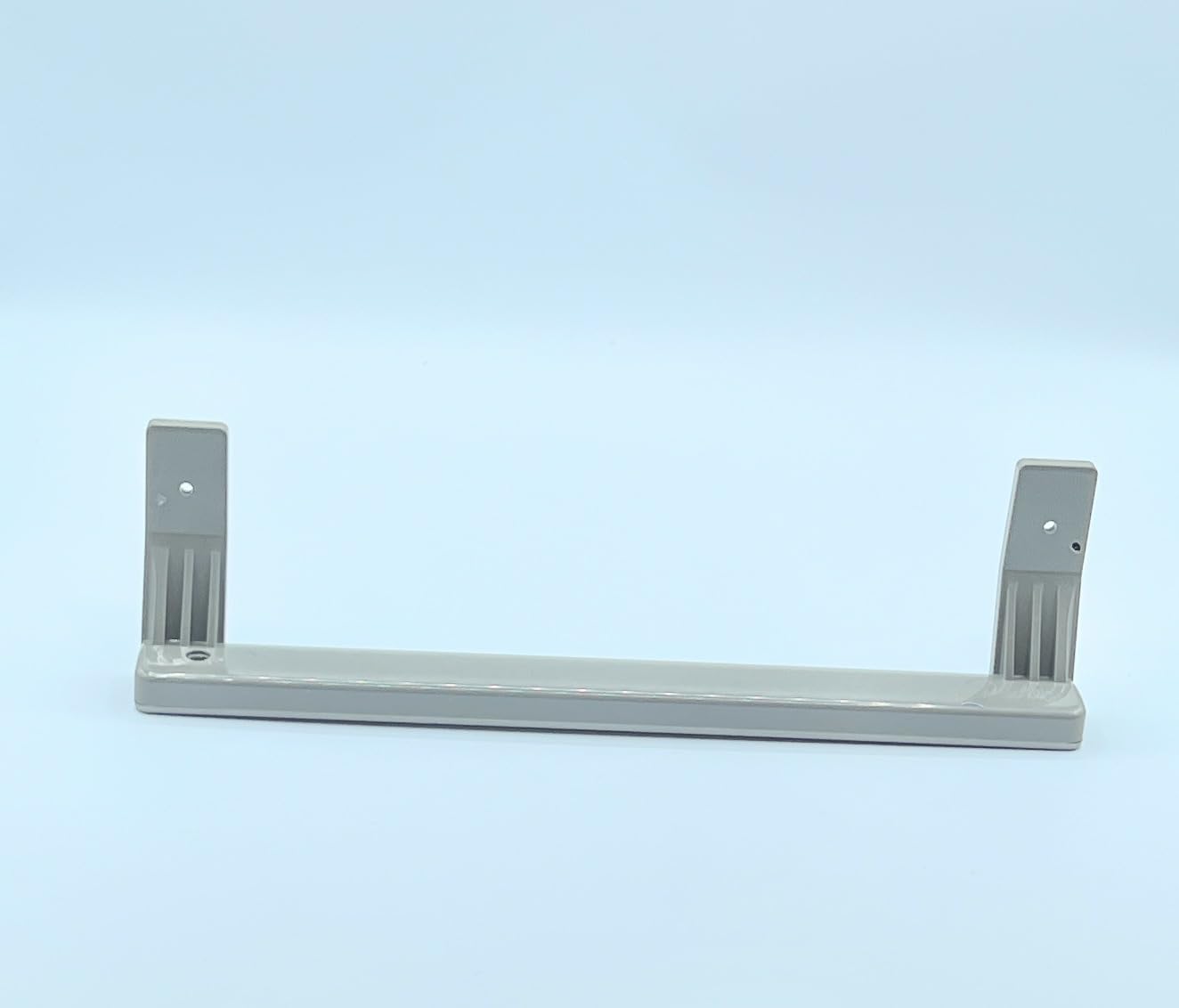 Repuesto de tirador puerta compatible con frigorífico Beko 4656750300 (original)