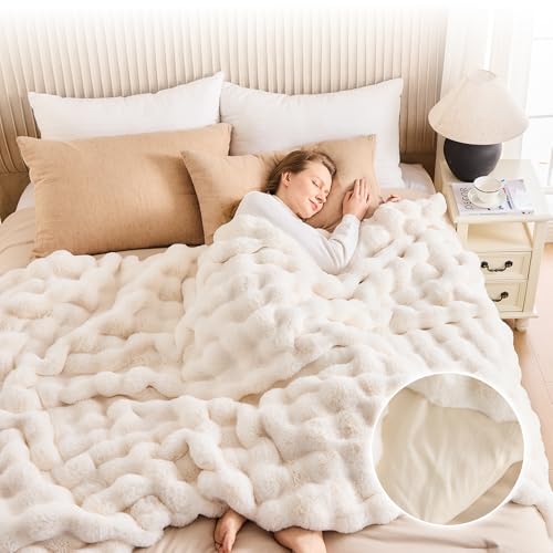 Cozy Faux Fur Throw Blanket for Bed-Warm Fuzzy Throw Blanket, Soft Plush Thick Bubble Blankets for Bedroom and Living Room, Furry Luxury Blanket, 90 x 108, Cream