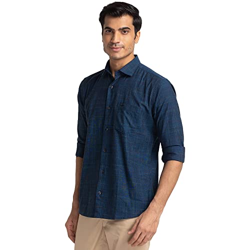 Image of Park Avenue Men's Pure Cotton Two Tone Pattern Slim Fit Cut Away Collar Full Sleeve Casual Shirt