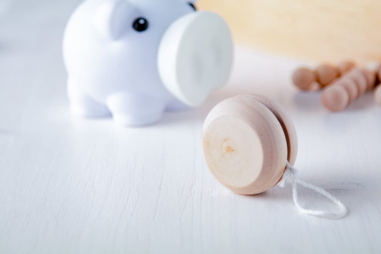 DIFLAX JoJo Yoyo 10 Stück Aus Holz - Nachhaltiges Geschicklichkeitsspiel