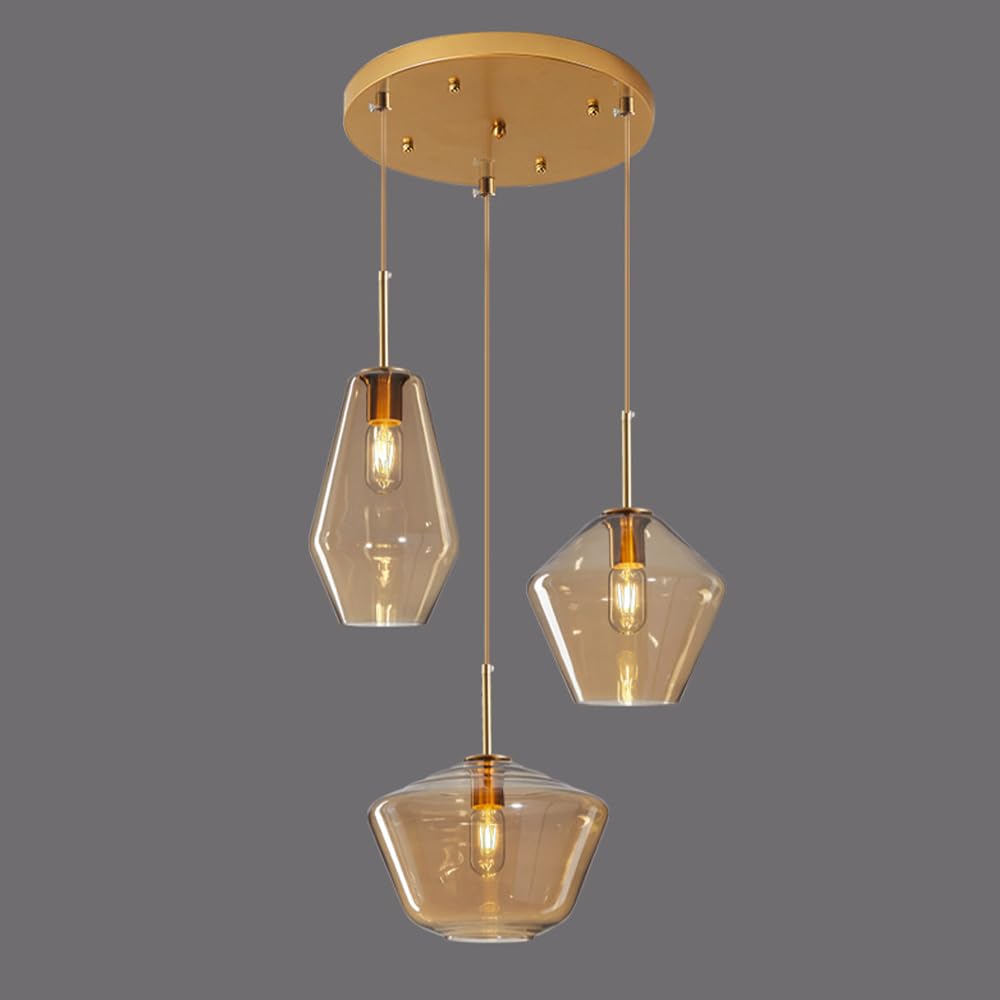 Lustre géométrique ambré pour illuminer votre table à manger avec style