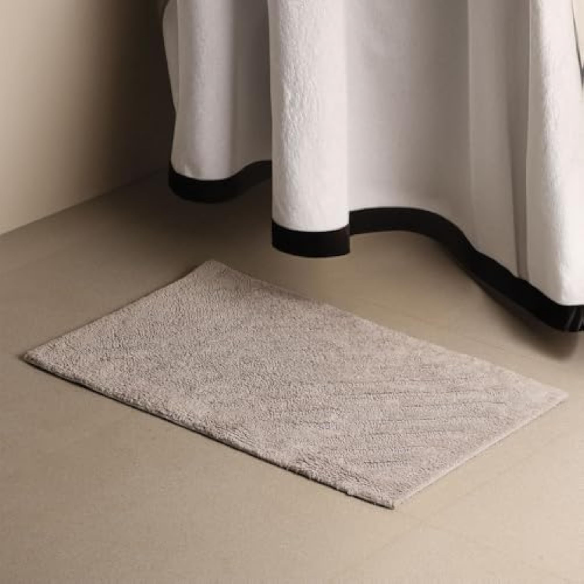 Luxury Rectangular Striped Tufted Bathmat Rug