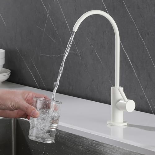 Filtre robinet pour l'évier cuisine pour éliminer le goût de chlore