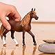 SCHLEICH Horse Club 13953 2023 Paso Peruano Stute Pferde Figur - Authentische Pferde Figur mit Realistischen Details - Kreatives Pferde Spielzeug für Jungen und Mädchen ab 5 Jahren