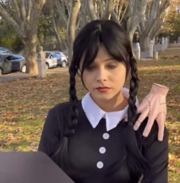 Novelty Wednesday Hand Props, Gothic Addams Family Figure Hand, Scary Latex Hand Model Funny Cosplay Photo Props #TOP2