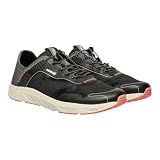 CONFORT & QUALITÉ : Chaussures, vêtements et accessoires conçus avec des matériaux soigneusement sélectionnés afin d’offrir résistance, maintien optimal et confort durable jour après jour.