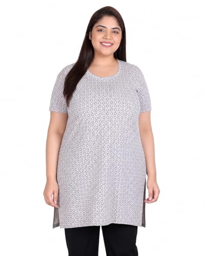 Image of In Love Women's All-Over Printed Cotton Plus Size Longline T-Shirt with Pockets