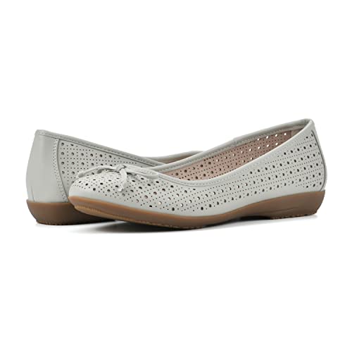 Image of CLIFFS BY WHITE MOUNTAIN Women's Cheryl Cushioned Ballet Flat