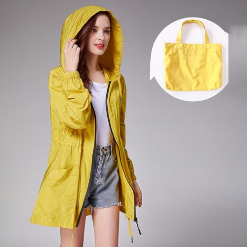 Chubasquero impermeable mujer corto y ligero con capucha ajustable 6
